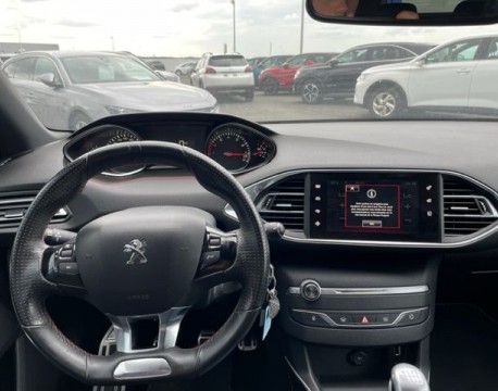 308 1.2 PURETECH 130CH GT LINE DISTRIBUTION NEUVE