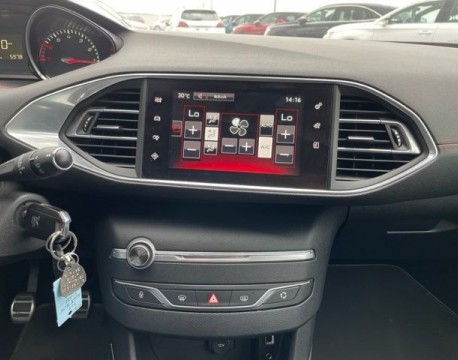 308 1.2 PURETECH 130CH GT LINE DISTRIBUTION NEUVE