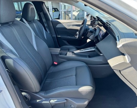 308 SW 1.5 BLUEHDI 130CH S&S ALLURE EAT8