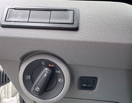 TRANSPORTER FOURGON 2.8T L1H1 2.0 TDI 110CH BUSINESS