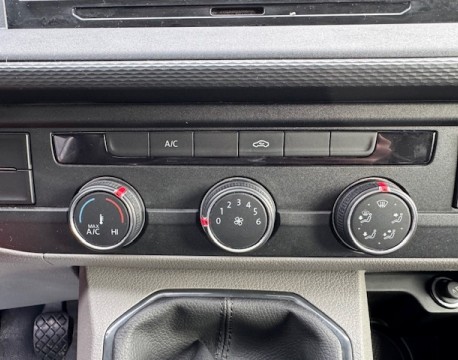 TRANSPORTER FOURGON 2.8T L1H1 2.0 TDI 110CH BUSINESS