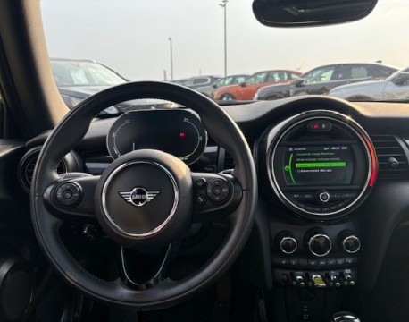 MINI III COOPER 184 SE FINITION GREENWICH BVA 32.6 KWH