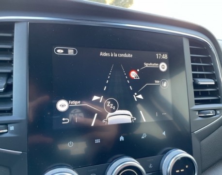 MEGANE IV 1.5 BLUE DCI 115CH BUSINESS