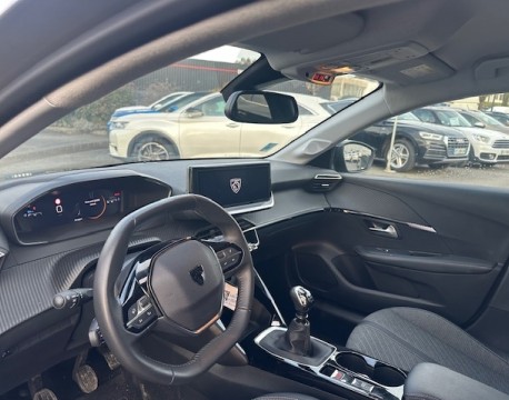 208 1.2 100CH PURETECH ALLURE