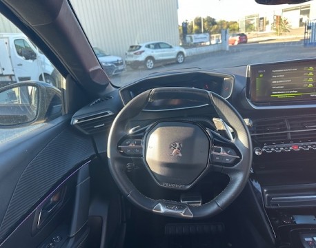 208 1.2 PURETECH 100CH S&S GT EAT8