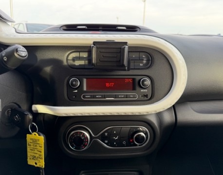 TWINGO III E-TECH ELECTRIC LIFE R80 ACHAT INTEGRAL