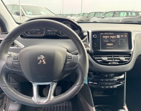 2008 1.2 PURETECH 82CH STYLE DISTRIBUTION NEUVE