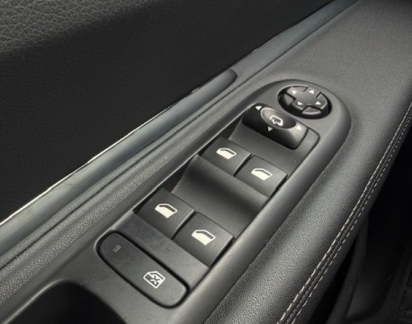 3008 1.6 BLUEHDI 120CH ALLURE S&S