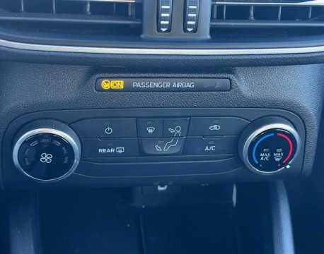 FOCUS SOCIETE 1.5 ECOBLUE 95CH TREND BUSINESS 89G