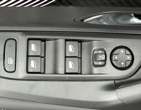 2008 1.2 100CH PURETECH ALLURE