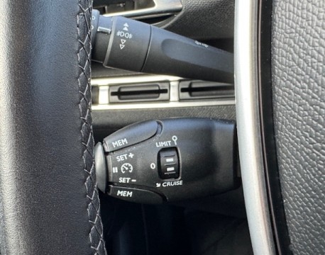 3008 1.2 PURETECH 130CH ALLURE S&S