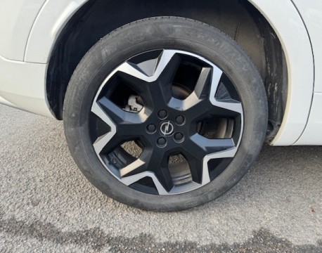 GRANDLAND 1.5 D 130CH ULTIMATE BVA8