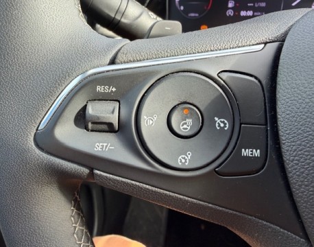 GRANDLAND 1.5 D 130CH ULTIMATE BVA8