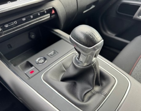 C5 AIRCROSS PURETECH 130CH S&S FEEL DISTRIBUTION NEUVE