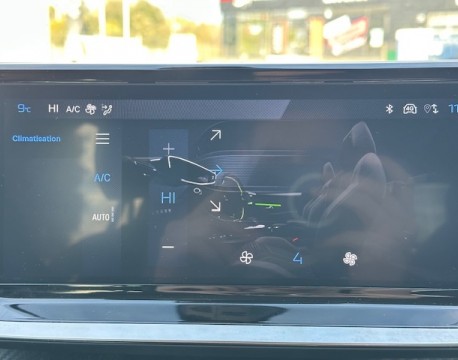 208 1.2 100CH PURETECH ALLURE + OPTIONS