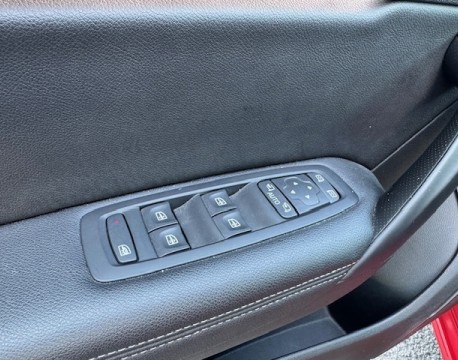 MEGANE IV 1.3 TCE 140CH TECHNO EDC