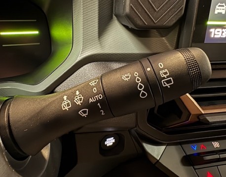 DUSTER 1.2 TCE MILD HYBRID 130CH EXTREME 4X2 + OPTIONS !