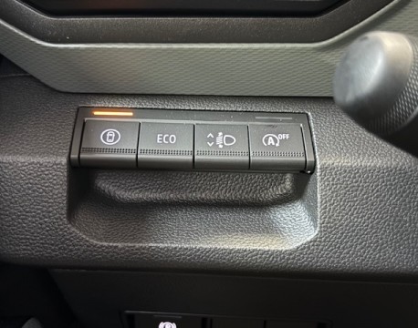 DUSTER 1.2 TCE MILD HYBRID 130CH EXTREME 4X2 + OPTIONS !