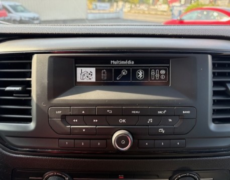 VIVARO FOURGON L2 1.5 D 120CH PACK CLIM