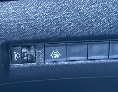 208 1.2 100CH PURETECH ALLURE PACK