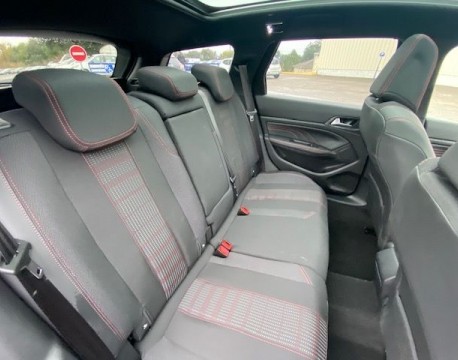 308 SW 1.2 PURETECH 130CH GT LINE TOIT PANORAMIQUE