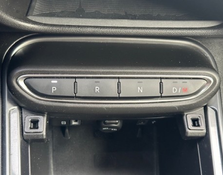 600 1.2 HYBRID 100CH LA PRIMA DCT6