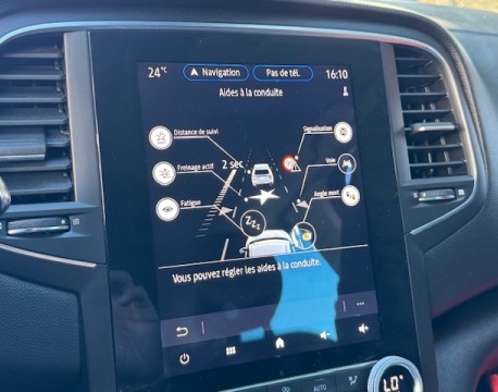 MEGANE IV ESTATE 1.6 E-TECH PLUG-IN 160CH INTENS