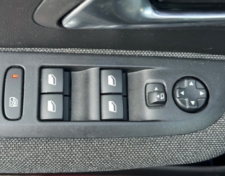 208 1.2 PURETECH 100CH S&S STYLE