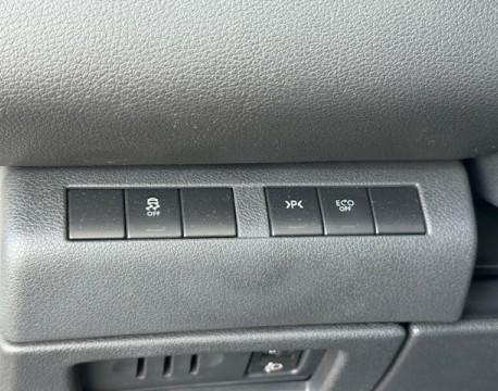 3008 1.2 PURETECH 130CH CROSSWAY