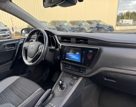 AURIS TOURING SPORTS HSD 136H TECHNOLINE 100CH