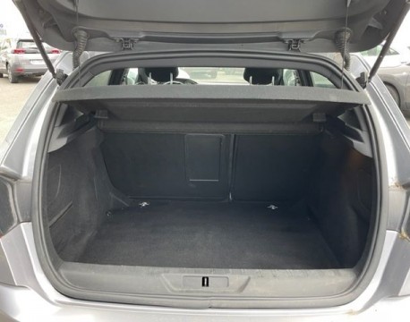 308 1.2 PURETECH 130CH GT LINE DISTRIBUTION NEUVE