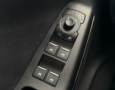 PUMA 1.0 FLEXIFUEL 125CH S&S MHEV TITANIUM