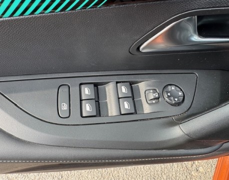 2008 1.5 BLUEHDI 130CH S&S ALLURE PACK EAT8