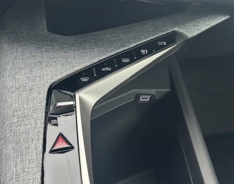 3008 1.2 HYBRID 145CH ALLURE E-DCS6