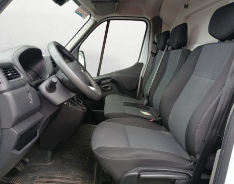 MASTER III FOURGON F3500 L2H2 2.3 BLUE DCI 135CH CONFORT