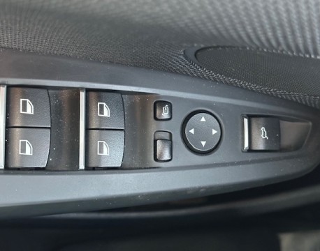 X3 (F25) XDRIVE20DA 190CH M SPORT