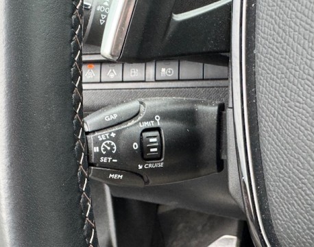 3008 HYBRID 225H GT LINE E-EAT8 180CH