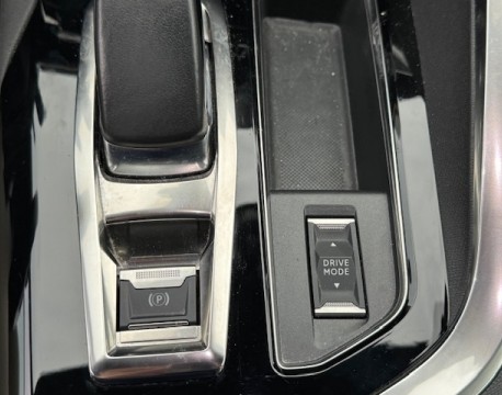 3008 HYBRID 225H GT LINE E-EAT8 180CH