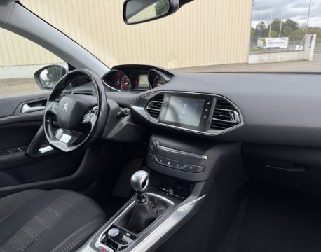 308 SW 1.2 PURETECH 130CH S&S ALLURE DISTRIBUTION OK