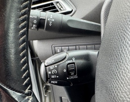 308 SW 1.2 PURETECH 130CH S&S ALLURE DISTRIBUTION OK