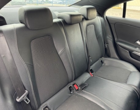 CLA 200 D 150CH BUSINESS LINE 8G-DCT