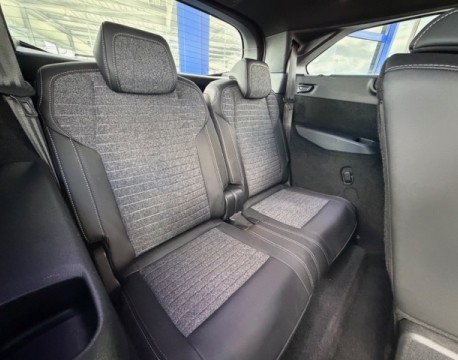 5008 HYBRID 145CH ALLURE 7PLACES