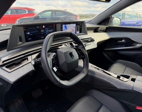 5008 HYBRID 145CH ALLURE 7PLACES