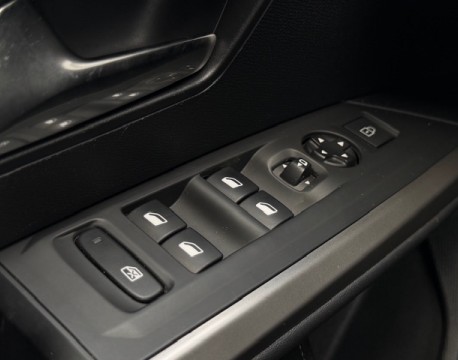 5008 HYBRID 145CH ALLURE 7PLACES