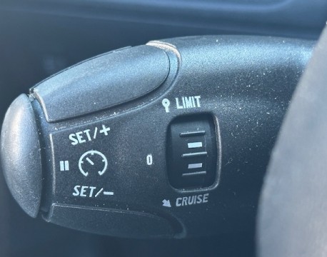 208 1.5 BLUEHDI 100CH S&S PRENIUM PACK AFFAIRE