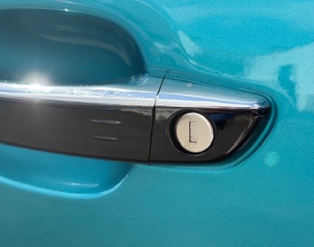 C3 1.2 PURETECH 110CH S&S SHINE PACK EAT6 + BOITIER FLEX FUEL