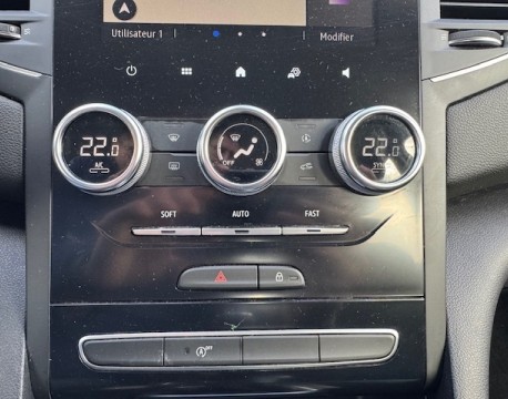 MEGANE IV 1.3 TCE 140CH EVOLUTION