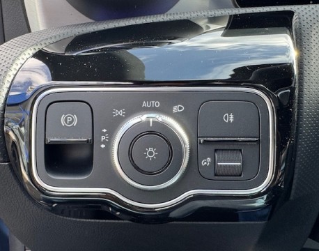 CLA 250 E 160+102CH AMG LINE 8G-DCT