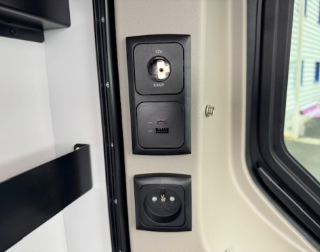 TRAFIC III VAN AMÉNAGÉ ANTILOPE L1H1 FLEX 5 MILLENIUM BLUEDCI 150CH EAG9