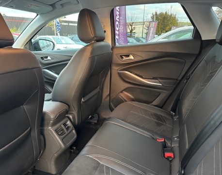 GRANDLAND 1.5 D 130CH ULTIMATE BVA8